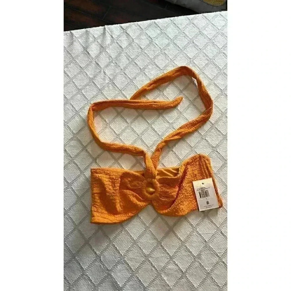 Revel Rey Womens Size Medium Shea Bikini Top Cara Cara Orange Croc Halter New - Picture 3 of 8